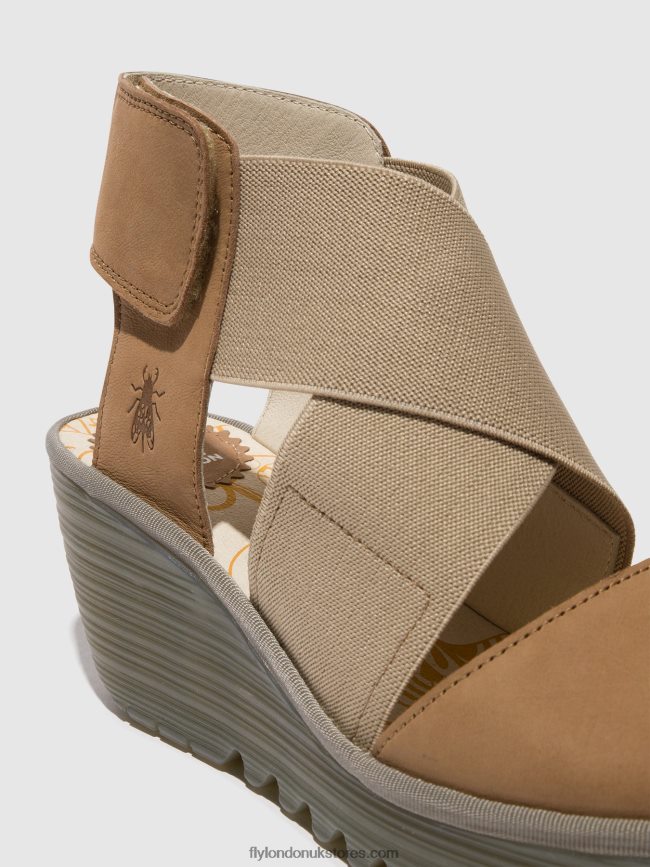 Crossover Sandals YUBA385 Women Fly London 4V24RT487 SAND